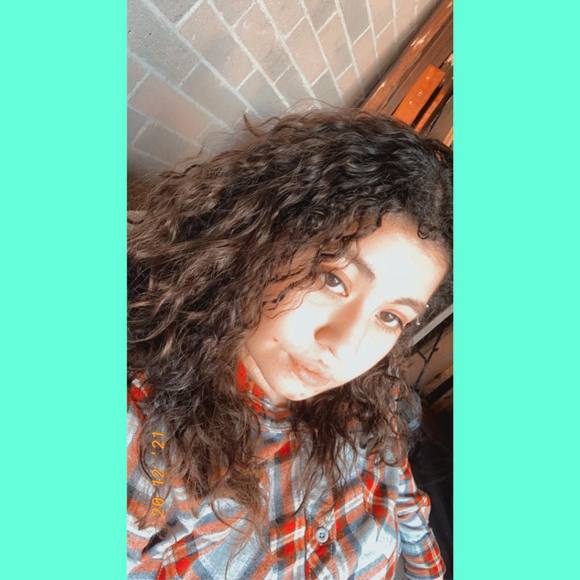 Meet your Posher, Kassandra - Picture 1 of 1